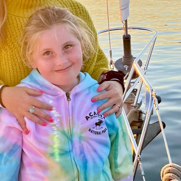 Meet your Posher, Lilly - Picture 2 of 3